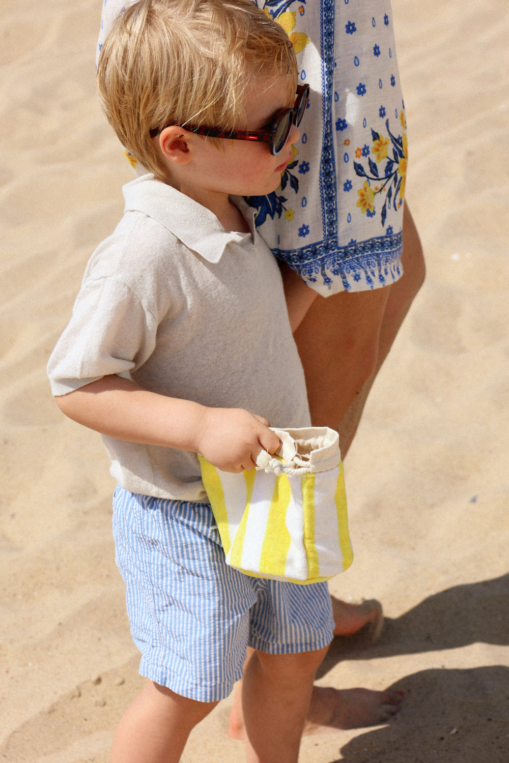 #color_dune-yellow